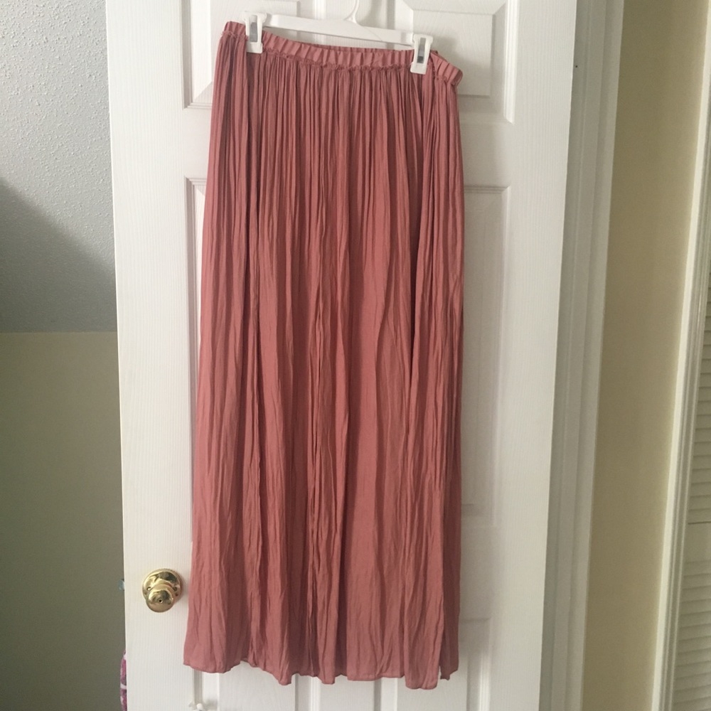 Rose Sheer skirt with slit